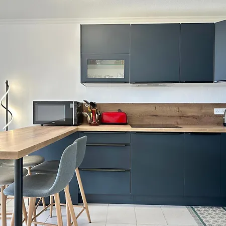 Francia Bat Gogh Apartment *